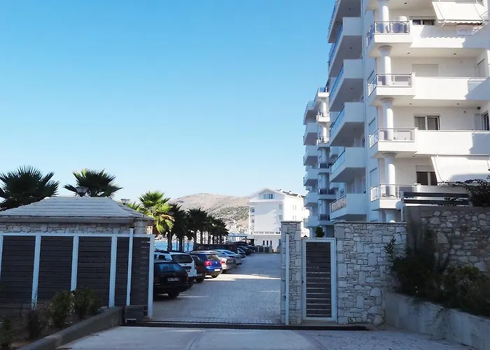 In White Appartamento *