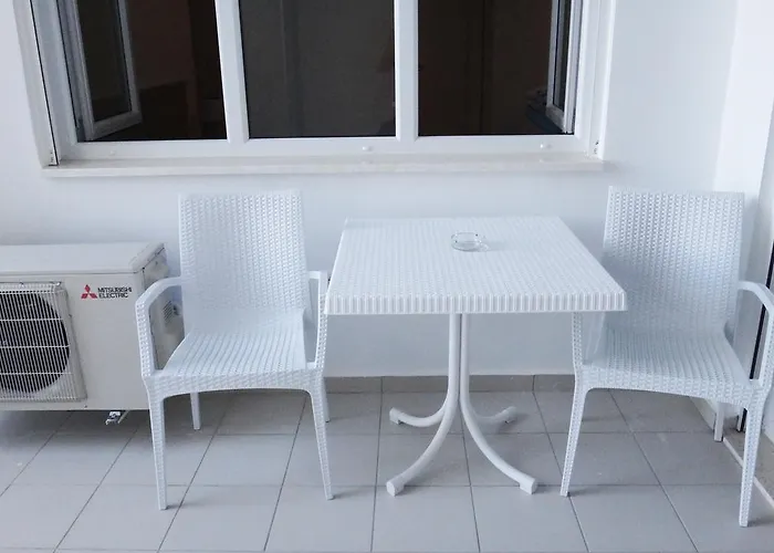 In White Appartamento Sarandë